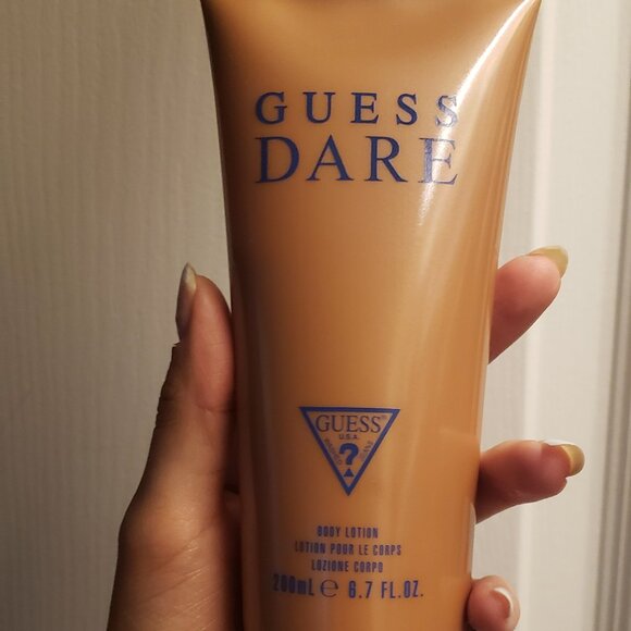 Guess Dare Body Lotion - Picture 1 of 3